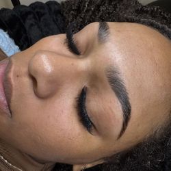Eyebrow Lamination, Shaping, & Tint